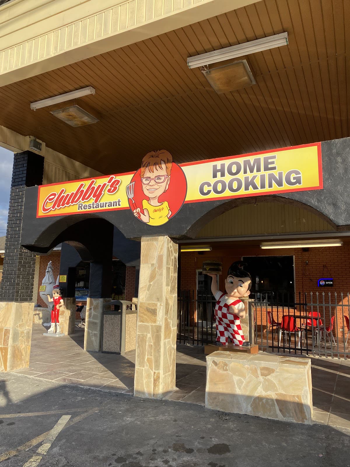 Chubby's Restaurant 8